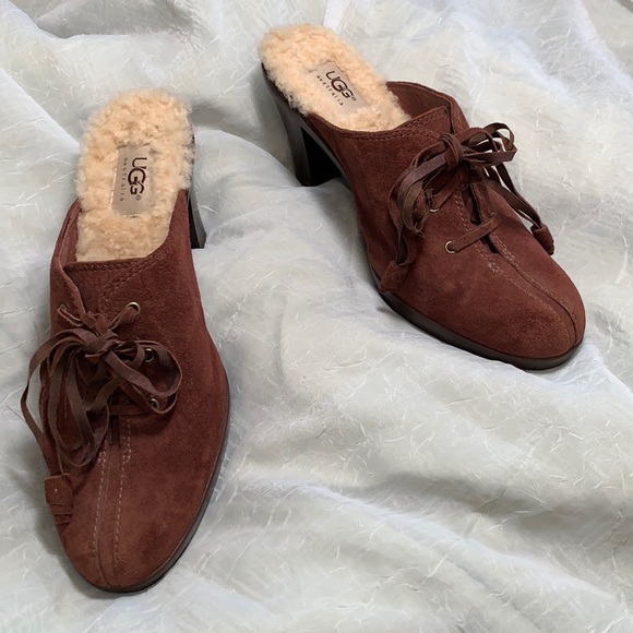 UGG Shoes - Ugg Sedona Brown Suede Laced Mules